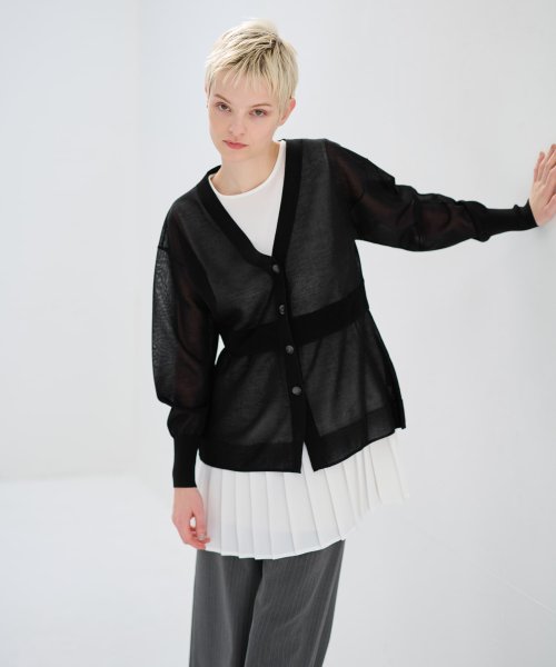 Vネックニットカーディガン 