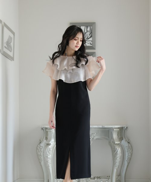 ラッフル付け襟ワンピース 　ポリエステル100% 表地