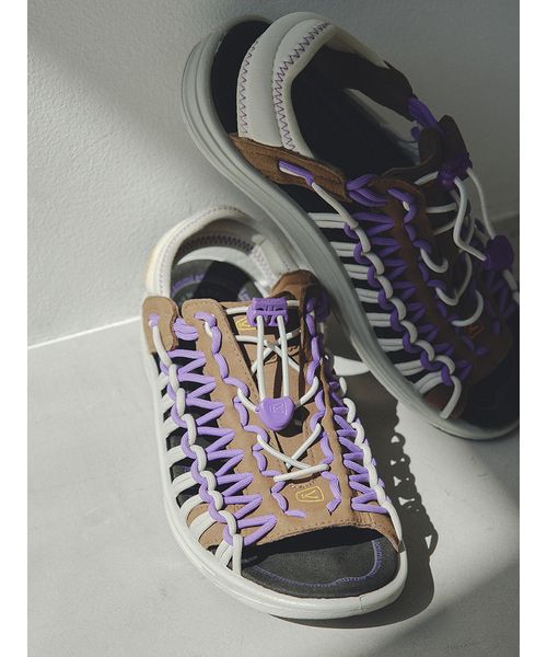 emmi×KEEN】UNEEK II OT / emmi(506081016)｜阪急百貨店公式通販サイト