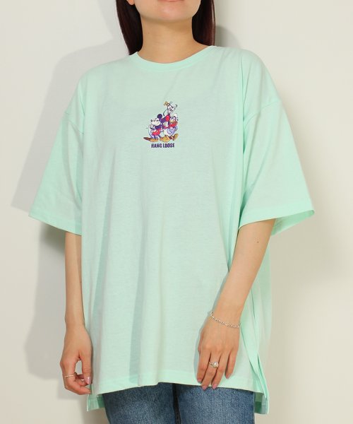 DISNEY(DISNEY)/【DISNEY/ディズニー】天竺 MICKEY AND FRIENDS刺繍 半袖BIG Tシャツ/img10