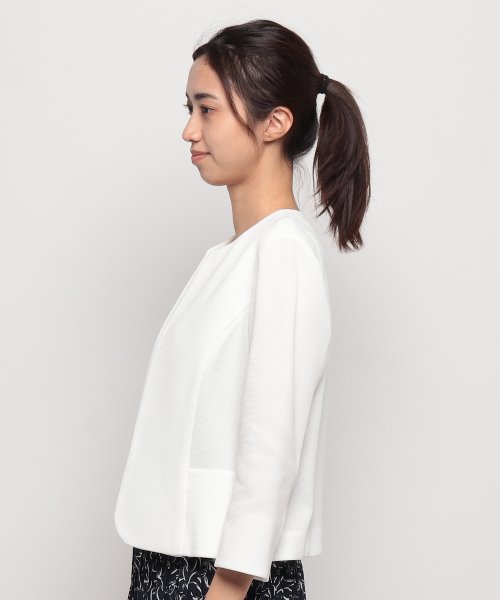 ノーカラージャケット 