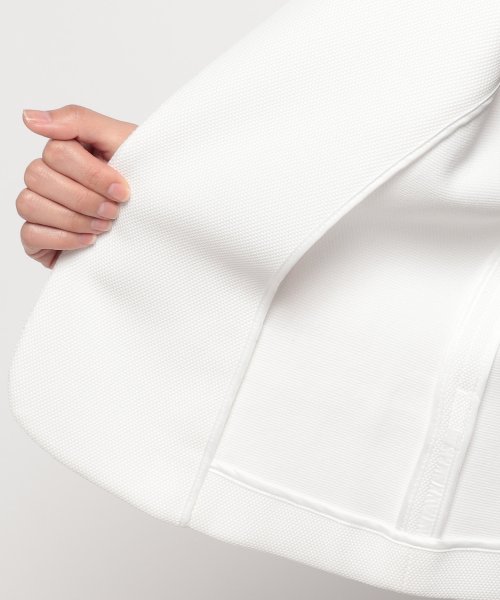 ノーカラージャケット 