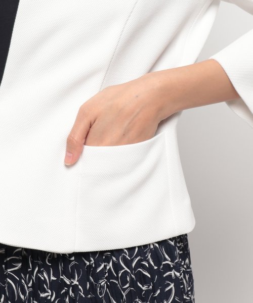 ノーカラージャケット 