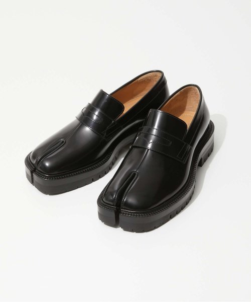 MAISON MARGIELA(メゾンマルジェラ)/メゾン マルジェラ MAISON MARGIELA S58WR0110 P3827 ローファー TABI COUNTY LOAFER レディース シューズ モカ/img01