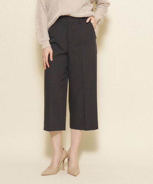 【洗える／シワになりにくい】履き心地◎センタープレス入りのセミワイドパンツ 