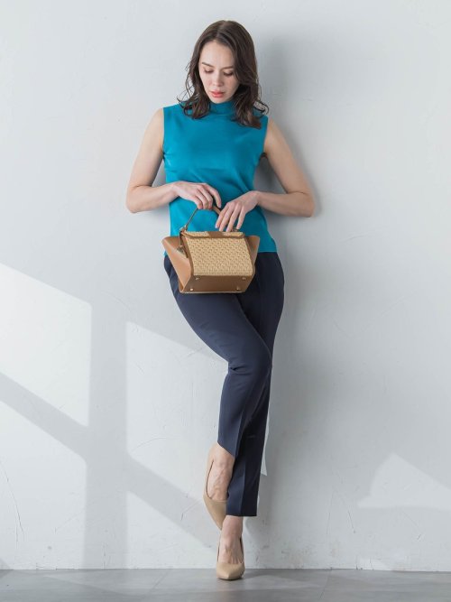 LUCINDAノースリーブニット≪手洗い可能≫ OCQ1498193467(11440円)