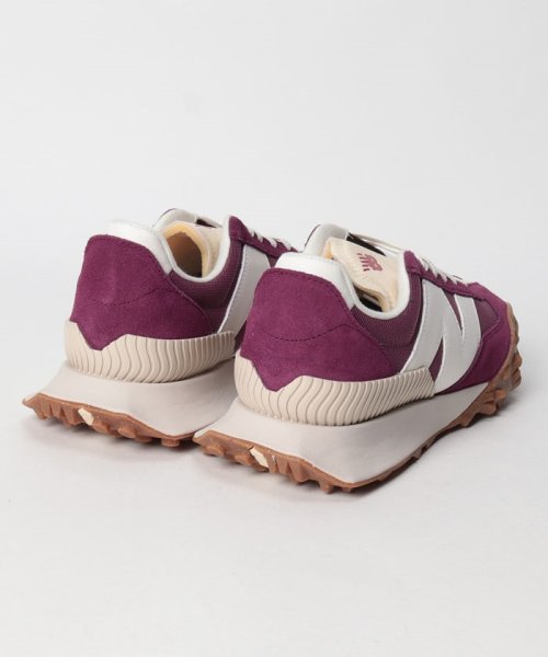 【New Balance / ニューバランス】スニーカー メンズ レディース ユニセックス シューズ 70s XC72 人気・おすすめ｜省スペース設計・旅行向けにおすすめ 公式 プライバシー配送 今だけ特典付き