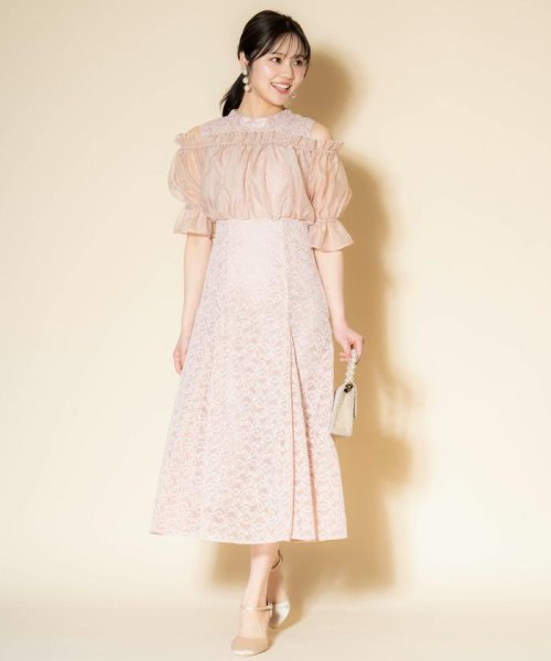 オフショルレースドレス 