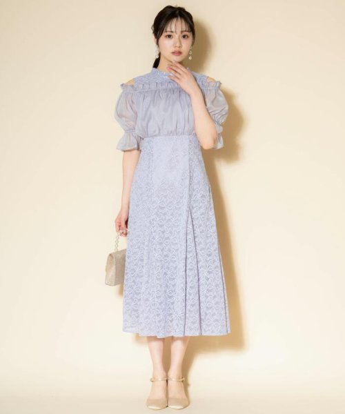 オフショルレースドレス 