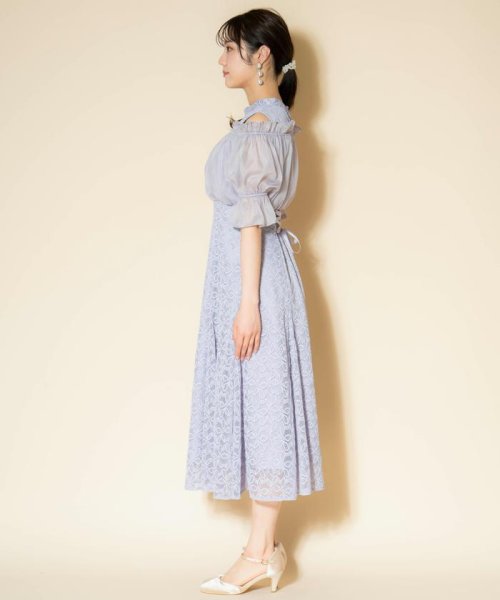 オフショルレースドレス 