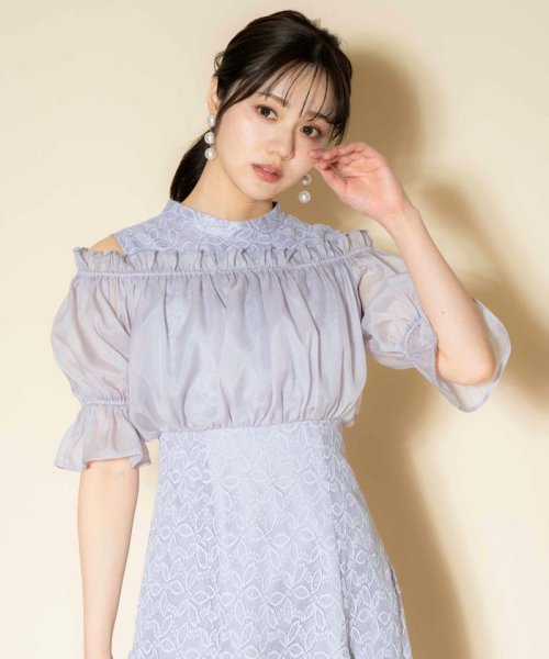 オフショルレースドレス 