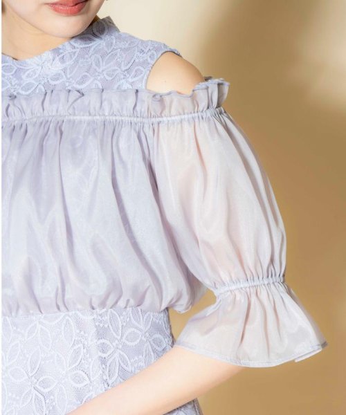 オフショルレースドレス 