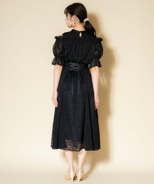 オフショルレースドレス 