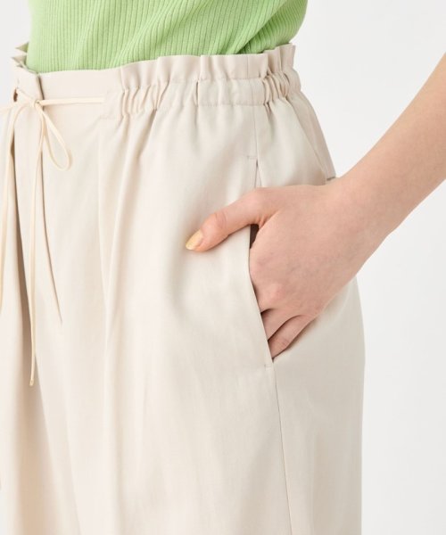 セルロースツイル セミバナナシルエットパンツ 
