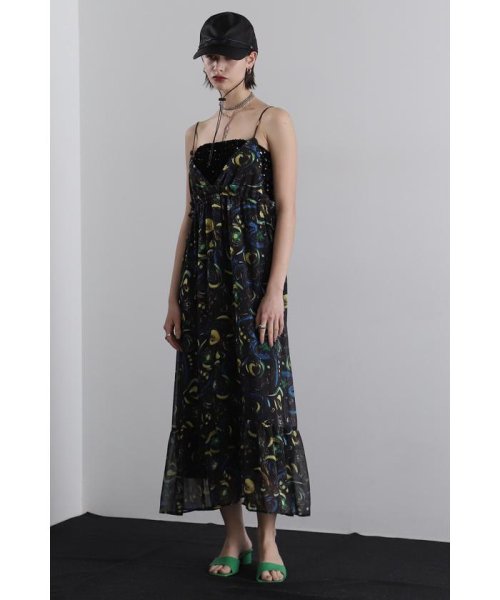 コズミックプリントキャミワンピース ／着用サイズ：