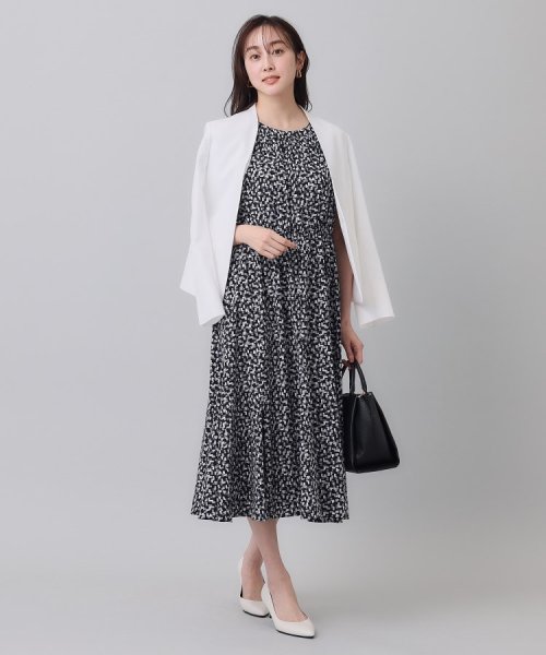 【半袖ワンピ／ミモレ丈】幾何学柄　美シルエットワンピース 