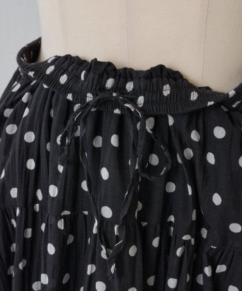 クリンクルドットスカート 着用時