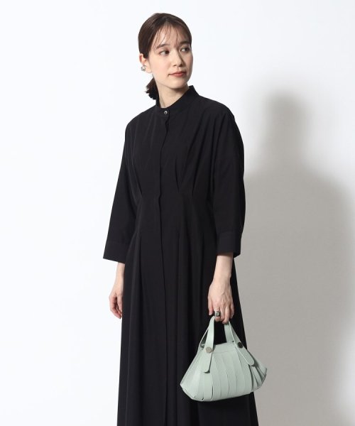 OSSO VIVO PUNTI（オッソ ヴィーヴォ プンティ）ショルダーバッグ OSSO オッソ