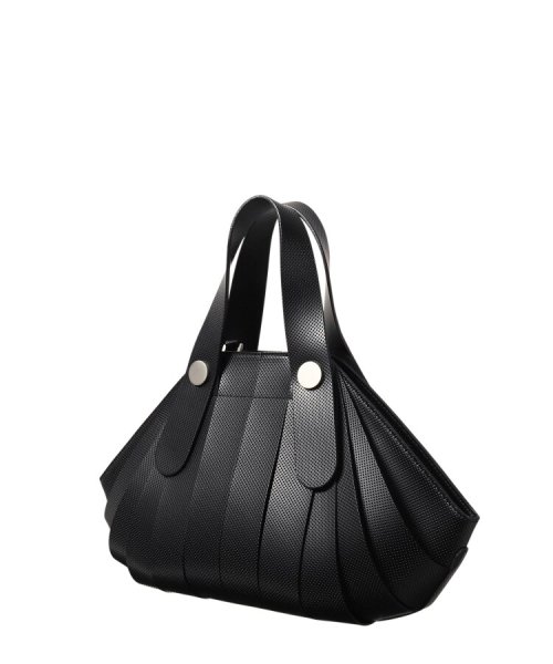 OSSO VIVO PUNTI（オッソ ヴィーヴォ プンティ）ハンドバッグ OSSO オッソ クロームなめしの牛革を顔料で仕上げました 発色がよく