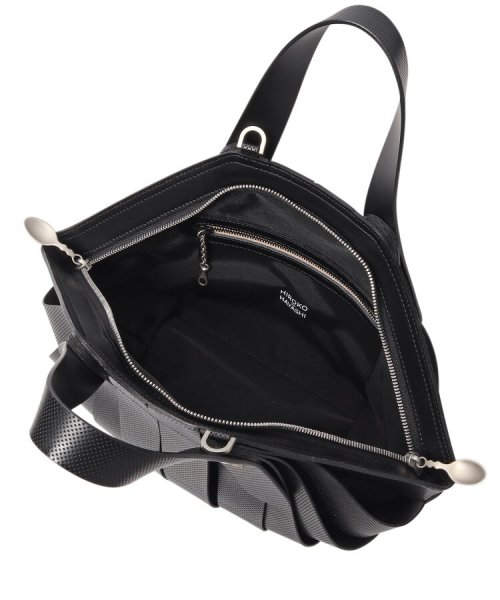 OSSO VIVO PUNTI（オッソ ヴィーヴォ プンティ）ハンドバッグ OSSO オッソ クロームなめしの牛革を顔料で仕上げました 発色がよく