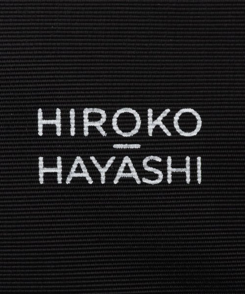 OSSO VIVO PUNTI（オッソ ヴィーヴォ プンティ）ハンドバッグ OSSO オッソ クロームなめしの牛革を顔料で仕上げました 発色がよく