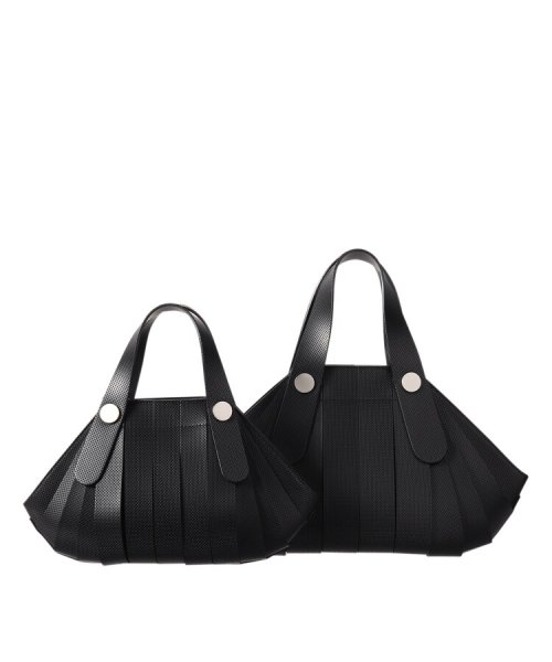 OSSO VIVO PUNTI（オッソ ヴィーヴォ プンティ）ハンドバッグ OSSO オッソ クロームなめしの牛革を顔料で仕上げました 発色がよく