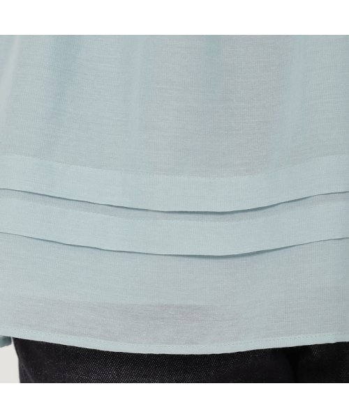 シャーリングブラウス 