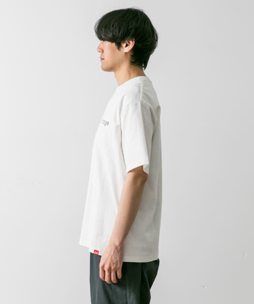 URBAN RESEARCH DOORS(アーバンリサーチドアーズ)/『別注』Manhattan Portage×DOORS　胸ロゴ プリント Tシャツ/img23