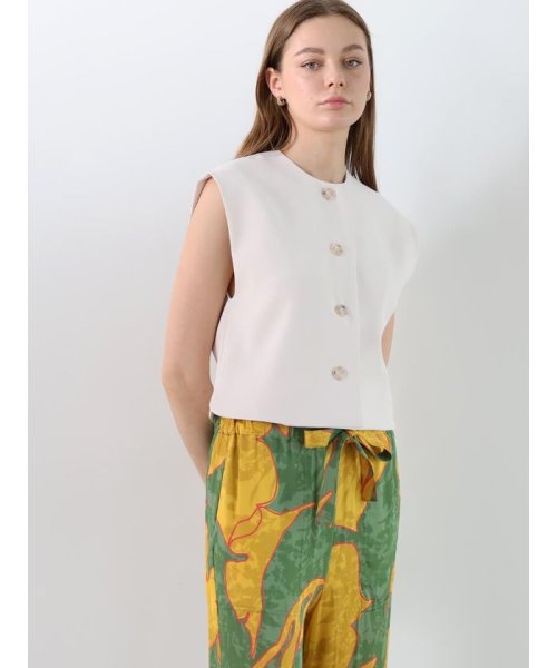 フロントボタンショートベスト 