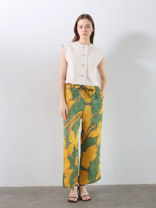 フロントボタンショートベスト 