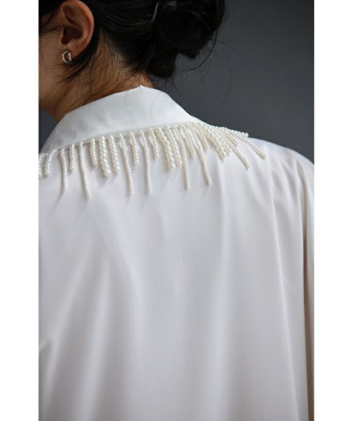 CAWAII(カワイイ)/襟袖に揺れるデコレーションパールのロングシャツ/img14