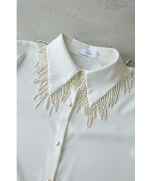 CAWAII(カワイイ)/襟袖に揺れるデコレーションパールのロングシャツ/img19