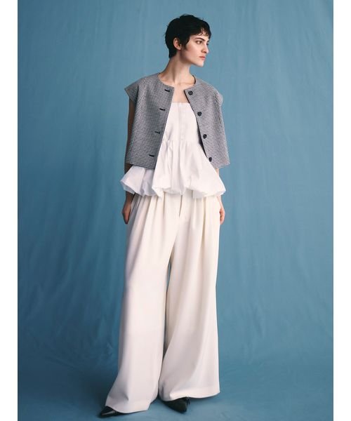 コンパクトクルーネックジレ 予めご了承ください