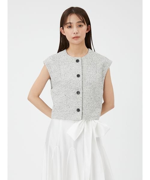 コンパクトクルーネックジレ 予めご了承ください