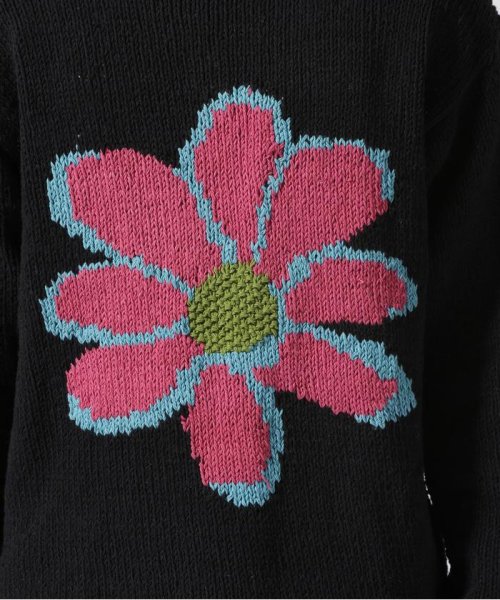 BEAVER(ビーバー)/MacMahon Knitting Mills CrewNeck Knit－Black Flower/img07