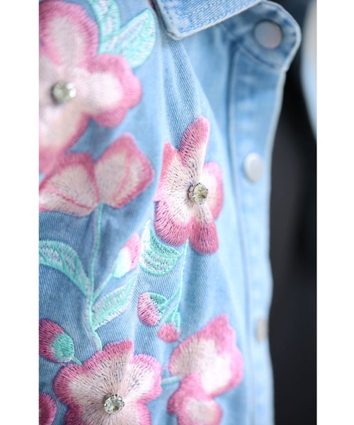 CAWAII(カワイイ)/ビジュー輝く花刺繍の柔らかデニムシャツトップス/img17