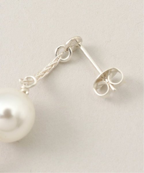 Spick & Span(スピック＆スパン)/MIKIA / ミキア SHELL PEARL EARRING 233－015120/img03