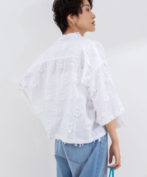 NOLLEY’S sophi(ノーリーズソフィー)/【crinkle crinkle crinkle/クリンクル クリンクル クリンクル】3D embroidery S/S shirt/img07