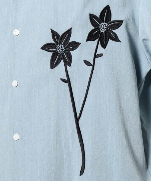 a.v.v (MEN)(アー・ヴェ・ヴェメンズ)/【トレンド】フラワー刺繍オープンカラーシャツ 五分袖/img20