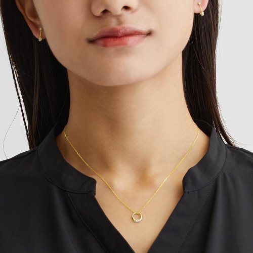 [ララクリスティー] LARA Christie ネックレス ダイヤモンド サークル 3石 計0.05ct K18 ゴールド lp71－0015－yg LARA ゴールド 3石 計0 05ct 素材 K18YG 天然ダイヤモンド ノーソート 付属品