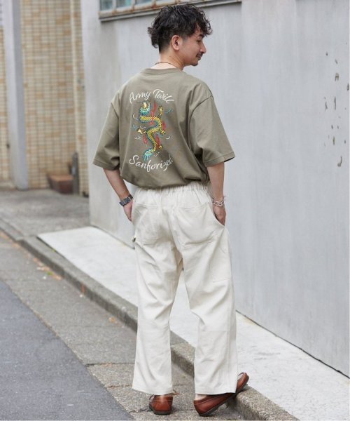 JOURNAL STANDARD relume Men's(ジャーナルスタンダード　レリューム　メンズ)/《予約》ARMY TWILL / アーミーツイル 別注 18/OE PRINT Tee/img28