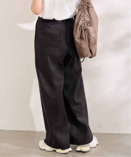 リネンブレンドタックワイドパンツ レーヨン47％