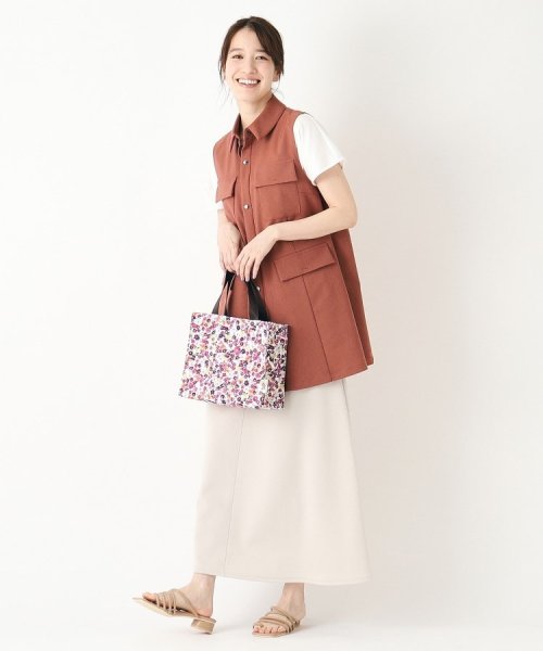  LAURA ASHLEY(ローラアシュレイ)/【一部店舗限定】アンクロフト ディッツィー柄 スクエアトートS/img04