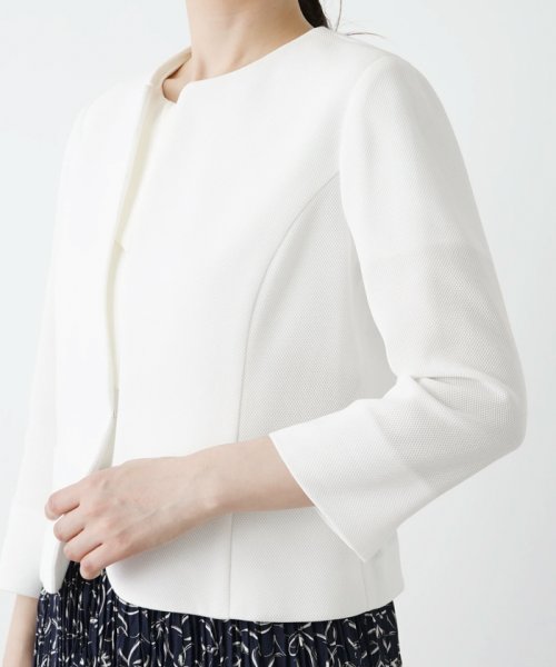 ノーカラージャケット 