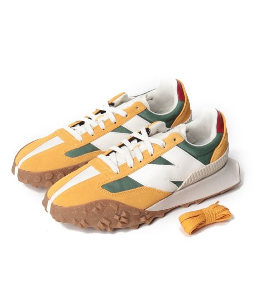 【New Balance / ニューバランス】スニーカー メンズ レディース ユニセックス シューズ 70s XC72 人気・おすすめ｜省スペース設計・旅行向けにおすすめ 公式 プライバシー配送 今だけ特典付き