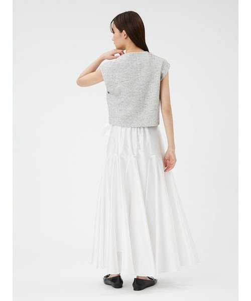 コンパクトクルーネックジレ 予めご了承ください