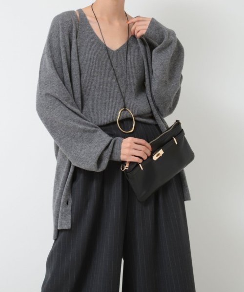 ヒネリカナグチェーンポシェット 