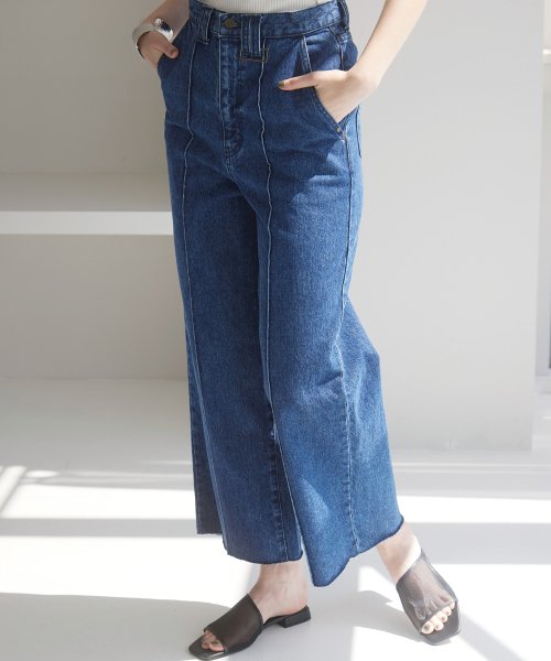 MIELI INVARIANT(ミエリ インヴァリアント)/Pintuck Wide Wash Denim/img17