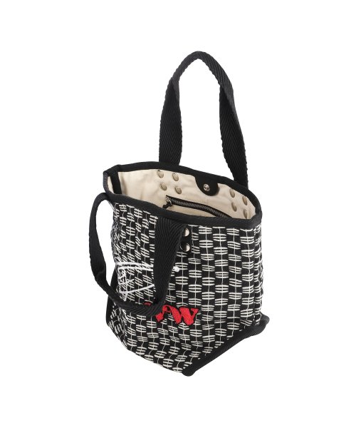 Vivienne Westwood ヴィヴィアン ウエストウッド トートバッグ 4205007KU W00QD O102 Vivienne Westwood ウエストウッド トートバッグ 4205007KU W00QD MADE IN KENYA ブラック ホワイト パターン BLACK WHITE PATTERN