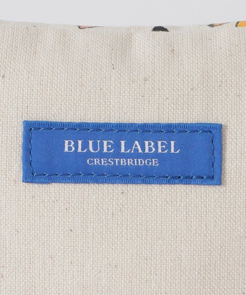 BLUE LABEL CRESTBRIDGE(BLUE LABEL CRESTBRIDGE)/【クラーク志織コラボ】プリントポーチ/img03